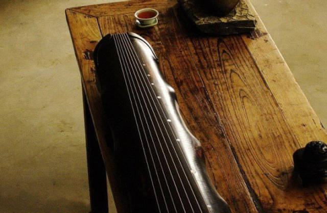 铜仁市古琴蕴含的传统文化，一把古琴制备出来要两年的时间